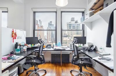 Thumbnail image of property at 48 West 37th Street